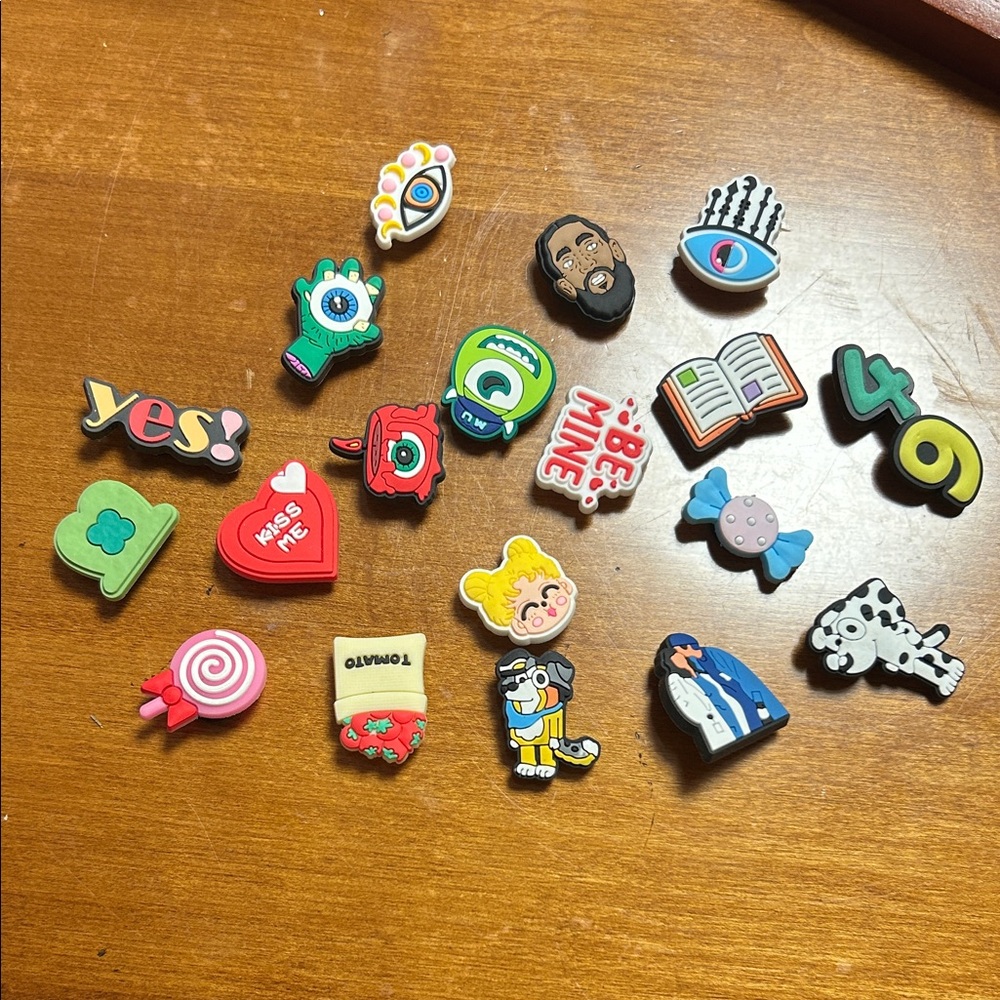 Jibbitz! Colorful Cartoon Shoe Charms Set